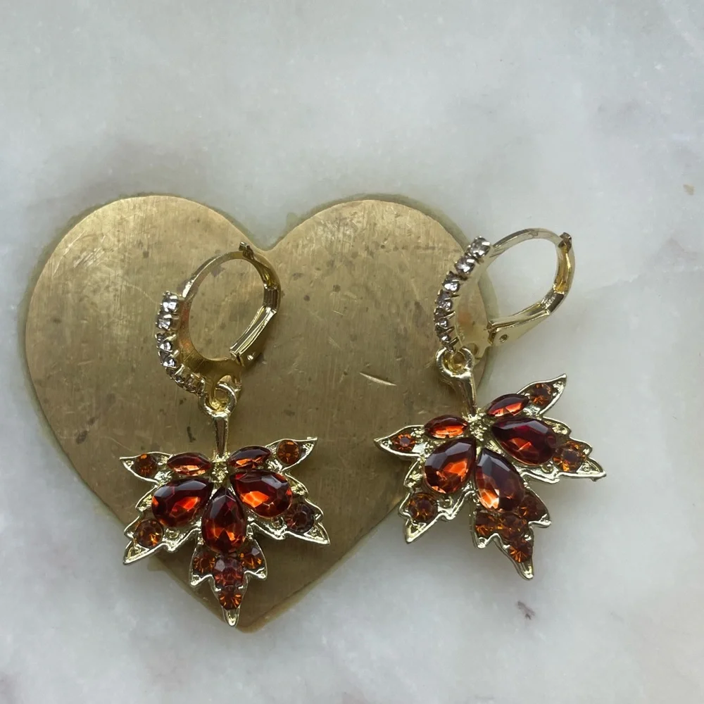 Dangle Fall Leaves Gold Earrings